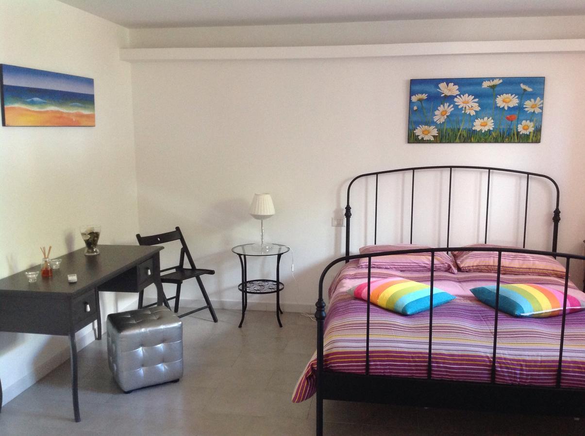 Bed & Breakfast La Volpe E L'Uva Santa Marinella Luaran gambar